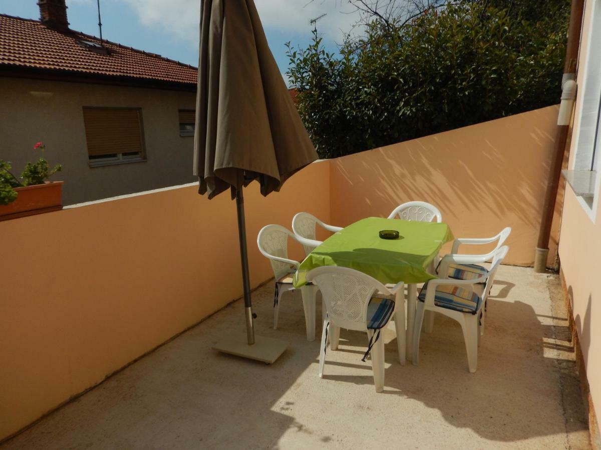 Apartman Ivankovic*** Pula Exterior photo